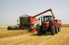 Танзания заинтересована сельхозтехникой Украины